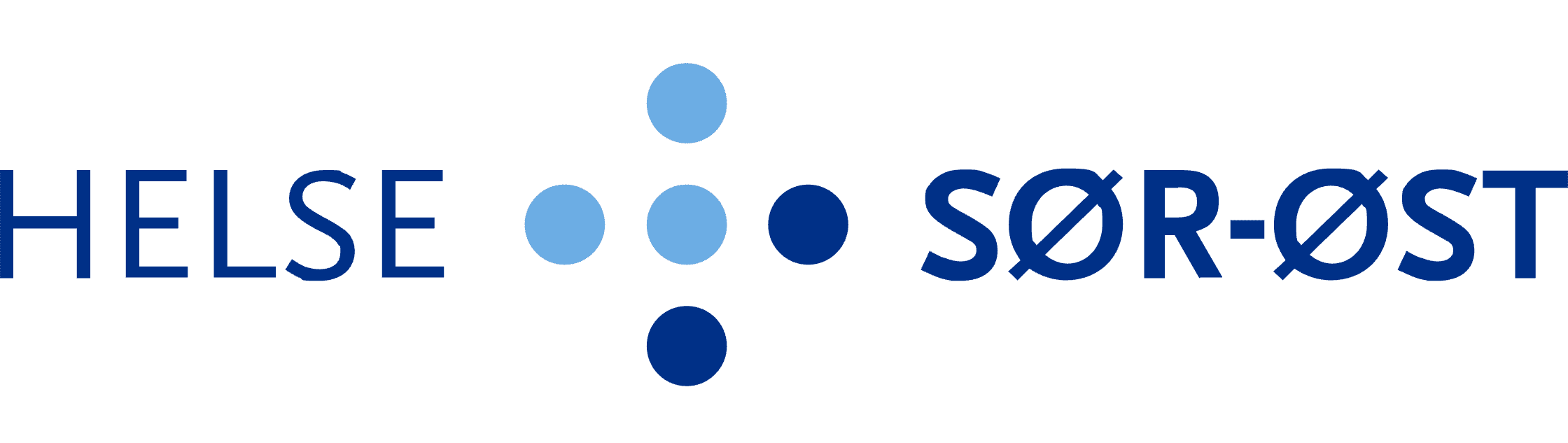 Logo for Helse Sør-Øst, med navnet i store blå bokstaver og fem blå prikker arrangert i et kryssmønster mellom ordene.